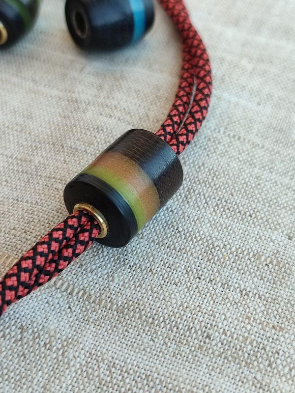 Намистина карбон мікарта люм
