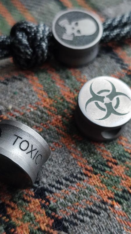 Намистина на темляк ,,Biohazard,, титан 2