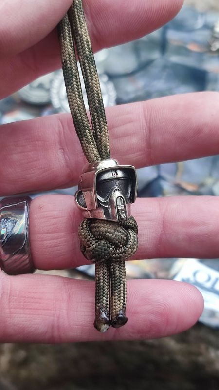 Бусина на темляк,, Імперський розвідник,,