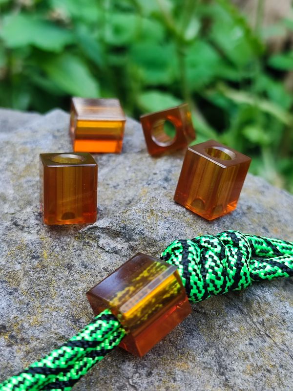 Бусина на темляк ultem 7